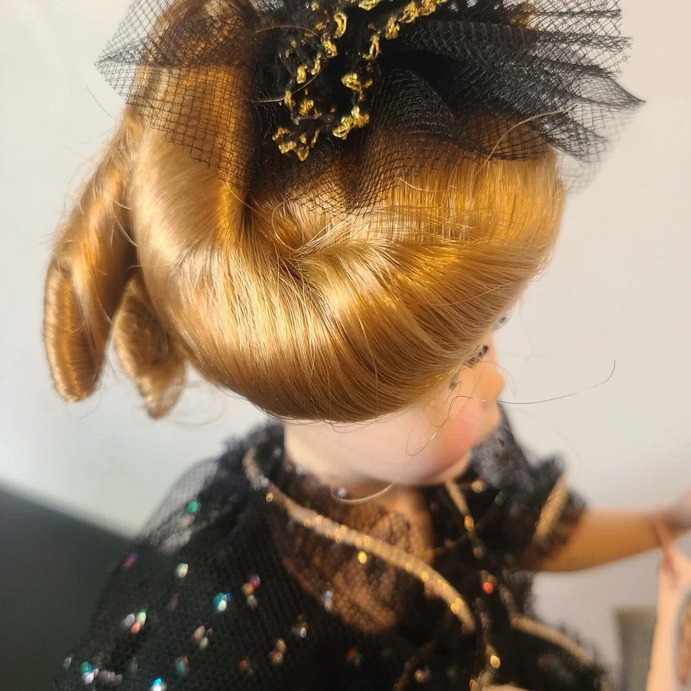 Madame Alexander madame alexander